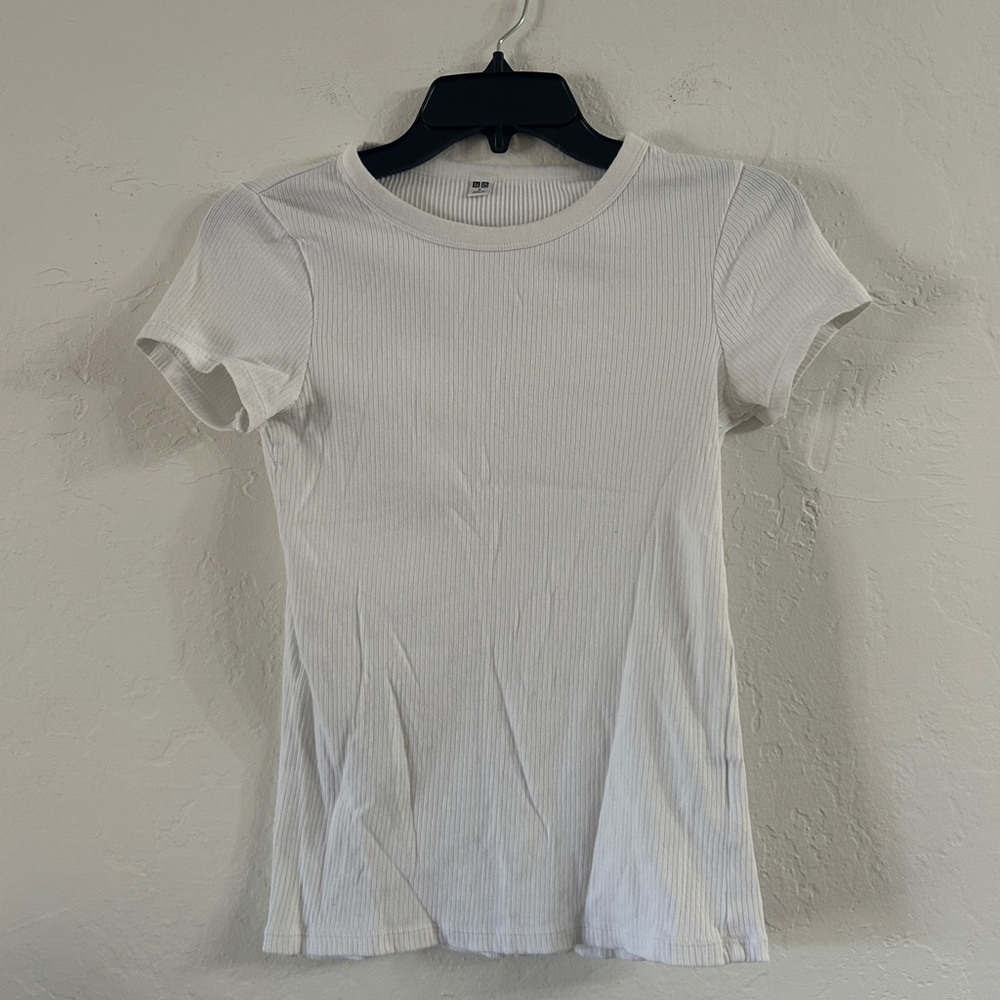 Uniqlo White Ribbed Short Sleeve T-Shirt –‎ Size S, Stretch Cotton